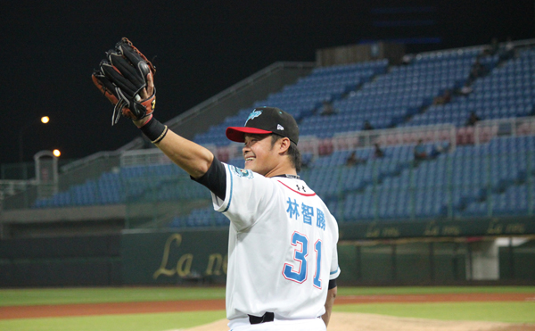中職》締造「333」紀錄 林智勝生涯首獲年度MVP