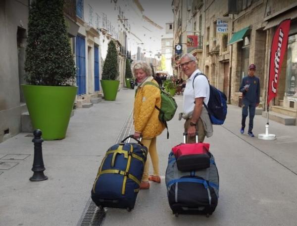 賣掉房子環遊世界去！熟齡背包客夫妻走遍全球80國：體驗人生比擁有更珍貴