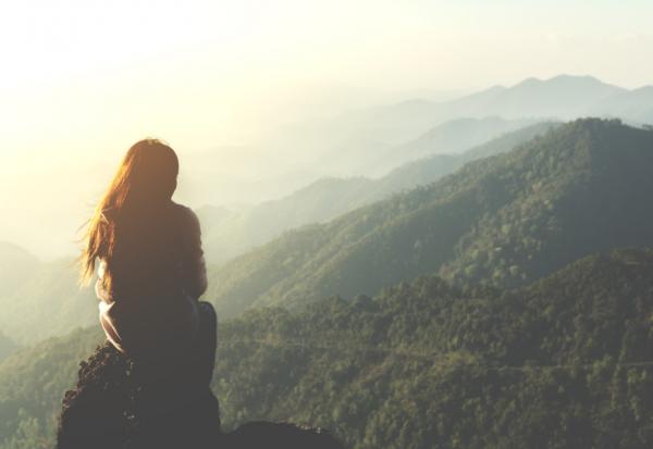 瀕死經驗教會我，人生最不需追求精彩！鍾灼輝：活出自己也愛家人，終活要做的10件事