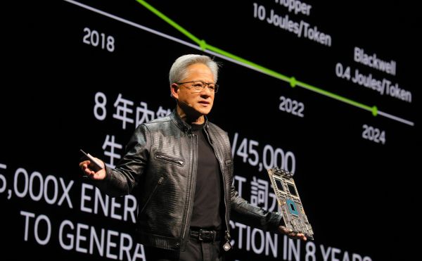 輝達成為 OpenAI 唯一「軍火商」? 黃仁勳：為了伊隆和 OpenAI 團隊！我將世界上第一台 DGX-1 作為禮物送給你們！｜《奧特曼傳》