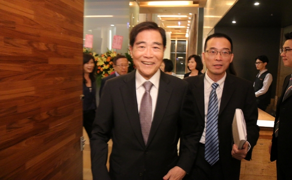 馬玉山出新書 奮鬥故事激勵後輩