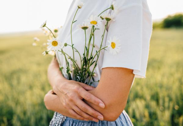 不斷在生活中妥協，感到好累？樊登：別執著於過去，改變起來就沒有那麼難