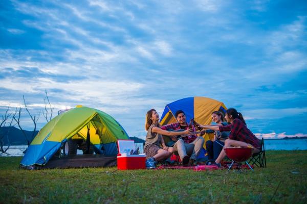 50後好友聚，別說改天！施昇輝：盡量參加同學會，因可能只有這一次
