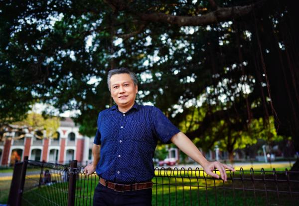 走路不穩、講話不清楚不一定是退化！阿金醫師：你該小心的慢性硬腦膜下出血症狀