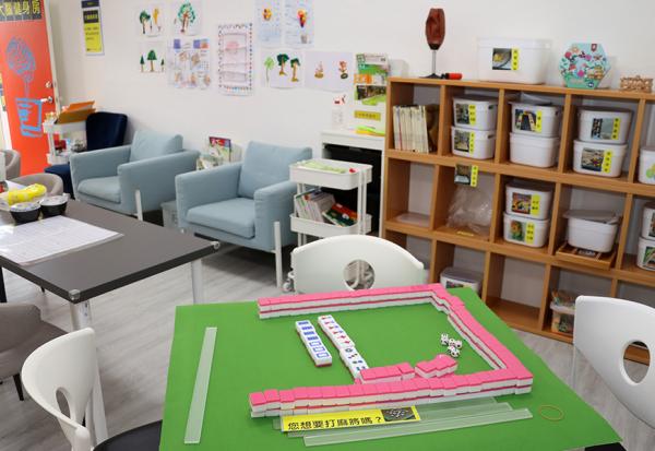 到日照中心洗頭、打麻將！敬智學苑林於諍：讓失智者做有趣又有意義的事，無關能不能，只有想不想