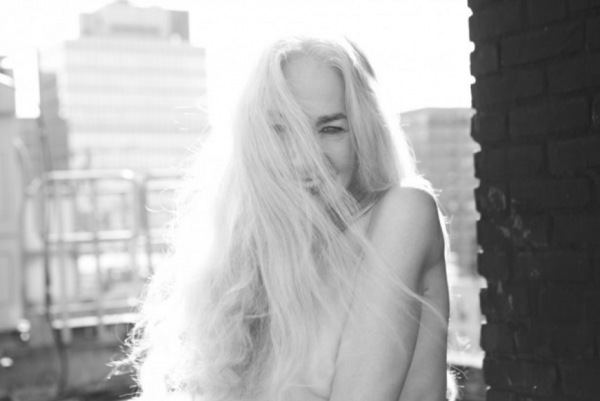 62歲當內衣模特兒！Jacky：「性感」其實是對自我感到舒適