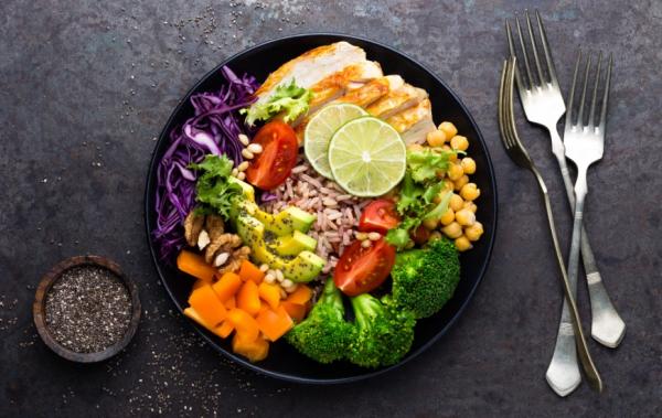 90%國人膳食纖維不足！營養師：三餐這樣配，消化才會好