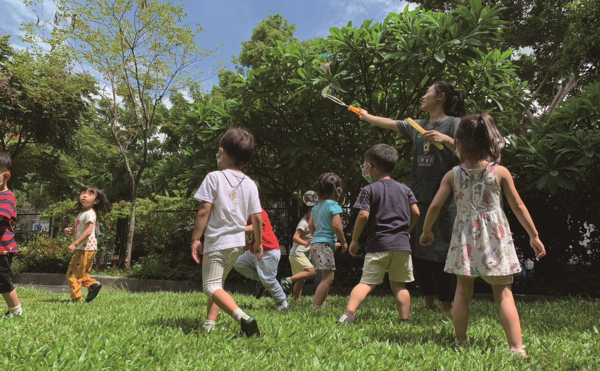 四季藝術創辦人唐富美的疑惑：我的孩子要這樣長大嗎？｜ 《成為孩子生命中的貴人》