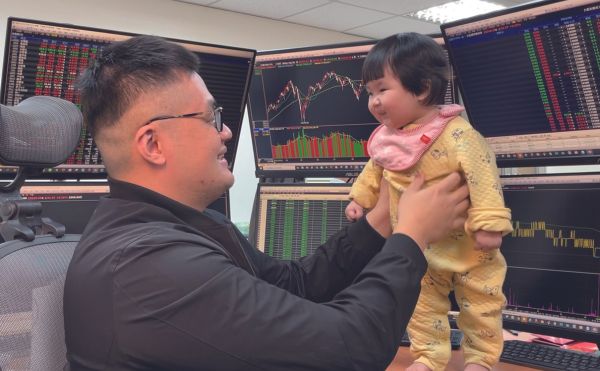 台股傳奇巨人傑的一天，《巨人思維》揭祕億級交易員的每日基本功