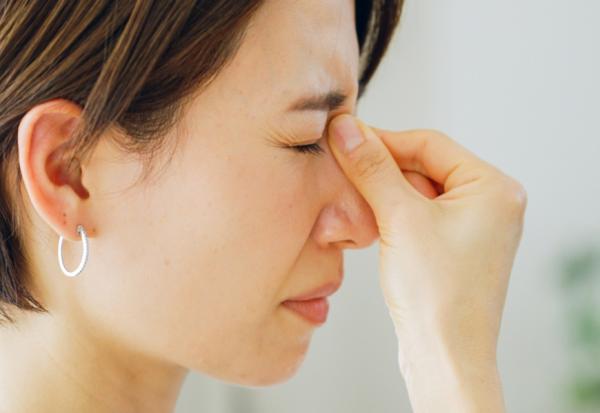 眼壓高傷視神經、更可能得青光眼！按摩或熱敷有用嗎？症狀、保健方法一次看懂