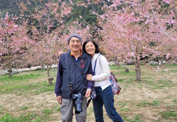 退休後一起過簡而美的日子，每月車宿旅行！邱方勇、李維焄：夫妻間要有剛好的縫隙，感情才能維繫