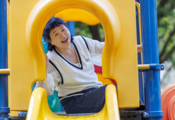 人生是倒數融化的冰，不要對自己太嚴苛！王琄：暮年後，要從活出自己轉成「活回自己」