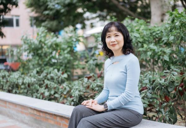 PODCAST | 50+Talk ep50. 陳鳳馨：讓先生愛下廚、打點家務，「誇張地讚美」養出好老公