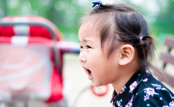 如何讓孩子學會誠實？小孩會說謊是因為想要的和父母不一樣