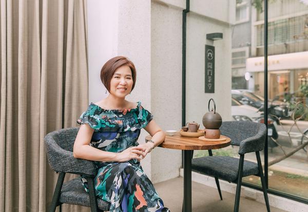 頭痛以為睡覺就好，幾小時後卻收到病危通知！楊月娥妹妹中風的啟示：誠實面對自己，別等老天提醒