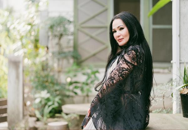 考上研究所榜首！潘越雲：且歌且行，與歲月一起優雅向前