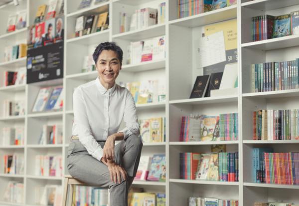 愈優秀的人，愈需轉念讓肩膀輕一些 ！賴佩霞：人要有多痛，才會想要改變？