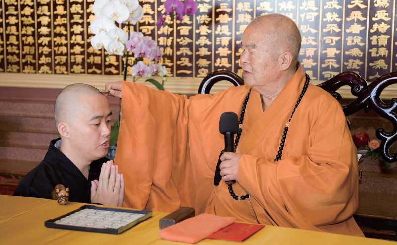 慧東法師回憶星雲大師：師父雖然離開了我們，但是我覺得師父就在身旁...｜《星雲大師的身教與言教．卷二》