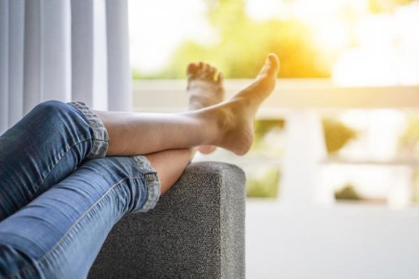 75歲阿公每晚夜尿5次，養成2習慣後神奇改善！洪永祥醫師：年過40就該防範夜尿擾眠