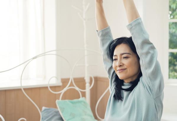 晚上睡太少、午覺睡太多，都會提高失智風險！藍祚鴻院長：如何睡得剛剛好，才能正確護腦？