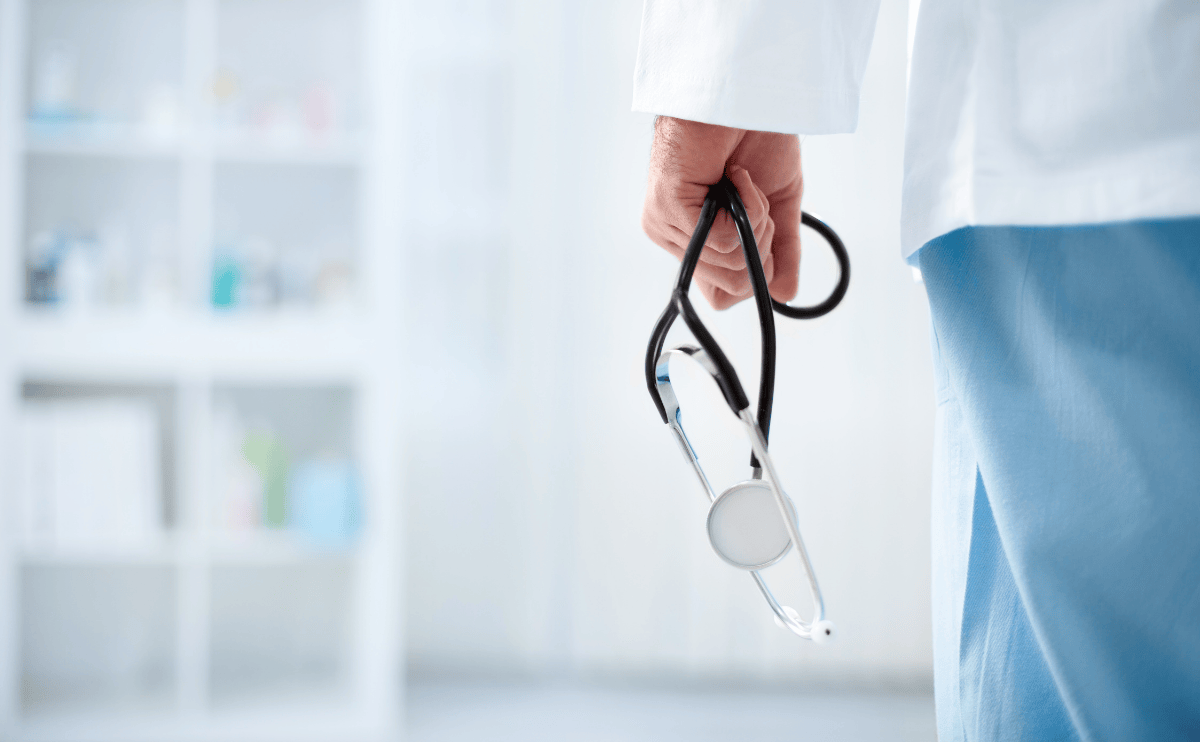 36 歲成長庚神經外科主任！王大鈞的傳奇醫師之路｜《為新人生開頻》