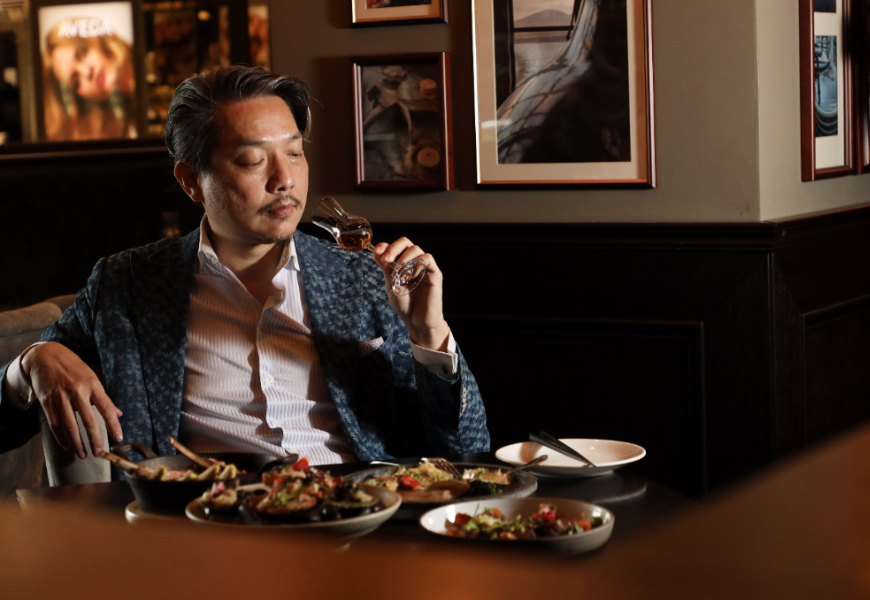 林一峰專欄｜還在看年份喝威士忌？為何真正的好酒，瓶身是無年份的？