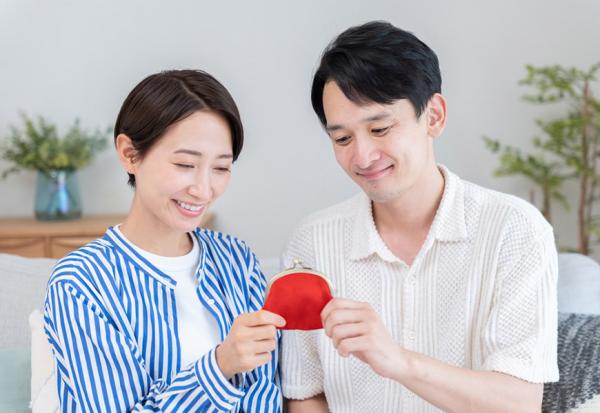 律師談婚姻中的稅務：給兒子的錢，離婚要分給媳婦嗎？財產生前贈與給配偶有什麼好處？