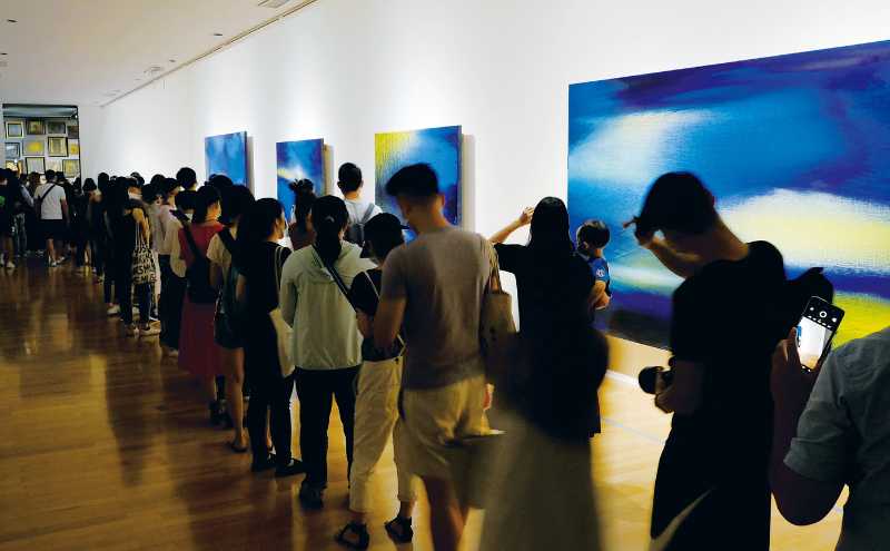 江賢二：走過六十年創作，我很清楚，「光」還是最重要、我最想表達的元素。｜《江賢二：以美淨化人心》