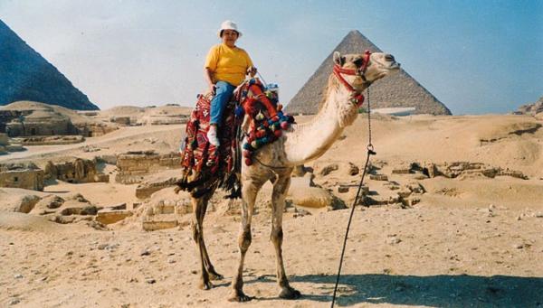 俄羅斯退休媽媽Sania不平凡的夢想：55歲開始搭便車環遊世界