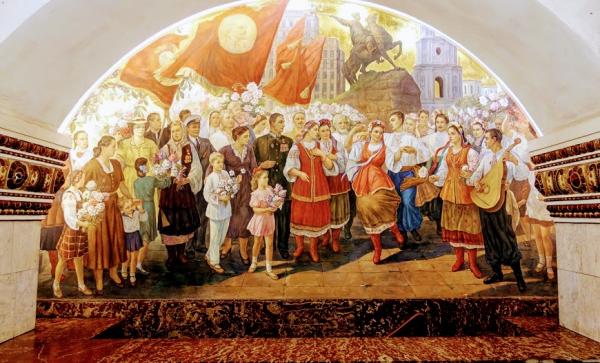 【梁旅珠專欄】世界最美地鐵之旅  到莫斯科必逛的18個車站 （上）