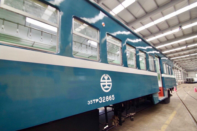 「藍皮解憂號觀光列車」10大彩蛋開箱！來一趟復古的南迴火車小旅行