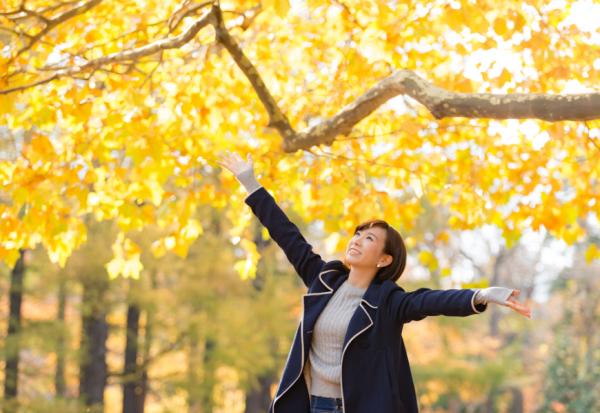 周輝政專欄｜只要活夠久幾乎都會骨質疏鬆！停經後請一定要做6件事預防