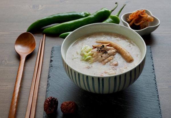 長輩吃不下飯怎麼辦？中醫師：常捏姆指根部、吃這碗粥健胃開脾