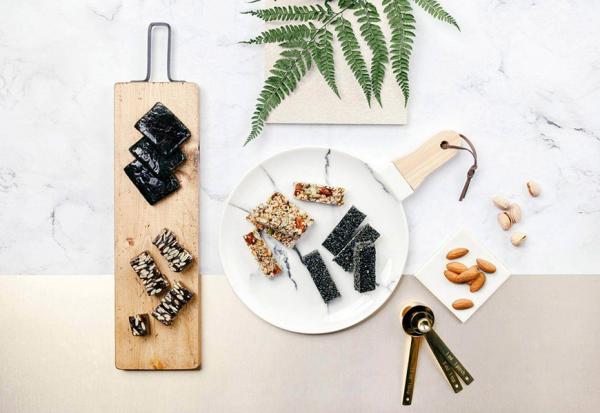 4成民眾在過年期間平均胖2公斤！過年零食、伴手禮，有哪些減糖減鹽、降低熱量的選擇？