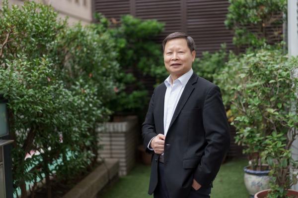 PODCAST | 50+Talk ep113. 抗生素怎麼吃，才不會傷身體？前疾管署署長張峰義：感冒亂吃抗生素，小心抗藥性上身