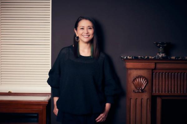 我不抗老，我就是喜歡當「中年之星」！小泉今日子：正因為看得見人生終點，更要大膽、開心地活 