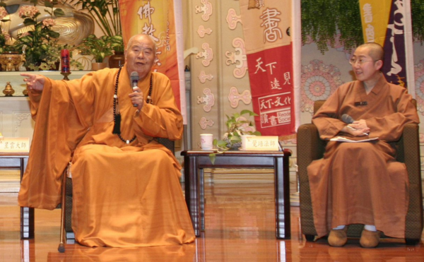 星雲大師：身為佛光山的弟子，可以沒有地方睡覺，不能沒有地方放書｜星雲大師的身教與言教──弟子如是說