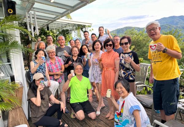 高愛倫專欄｜沒血緣財產關係，這6戶三代30人卻彼此支持互助！高齡少子時代「第二家庭」之必要