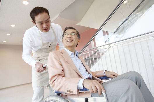 【綠主張】當老人越來越多，我們足夠「體貼」了嗎？日本長照設計觀摩