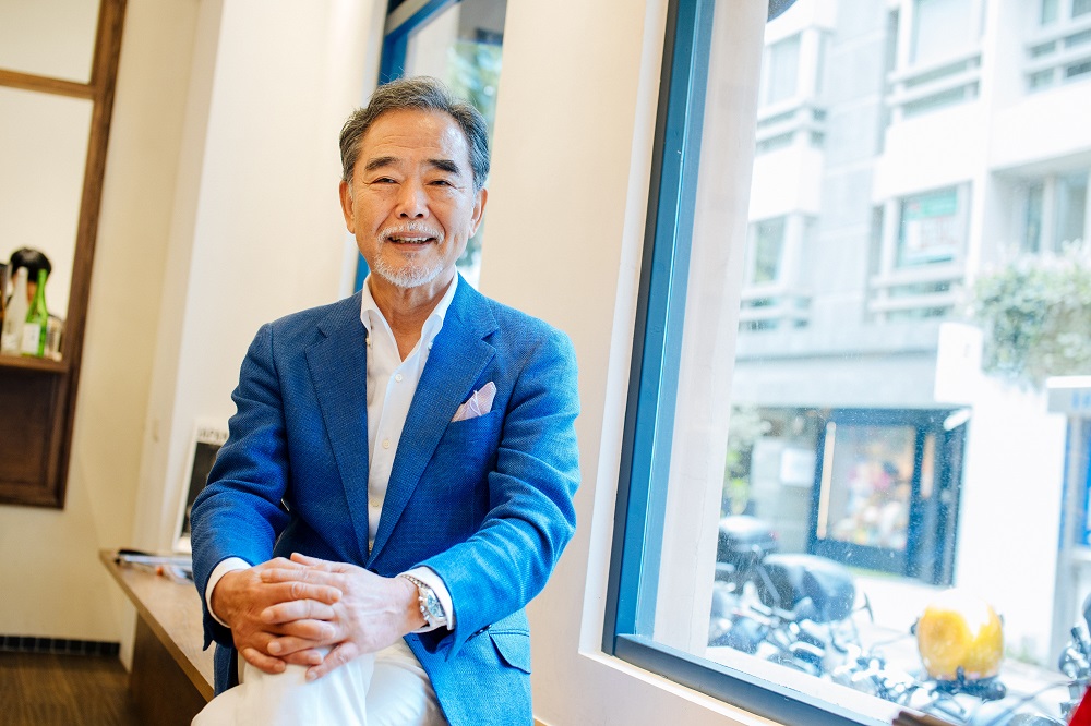 67歲時尚爺爺鹿間卓：台灣的男性，也可以很優雅