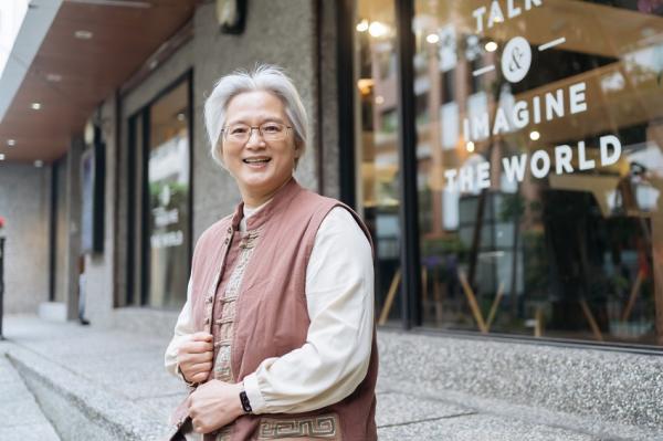 PODCAST | 50+Talk ep122. 40歲後就要防大病！沈邑穎醫師：如何用經絡自我檢查上半身、下半身健康？1招增加免疫力