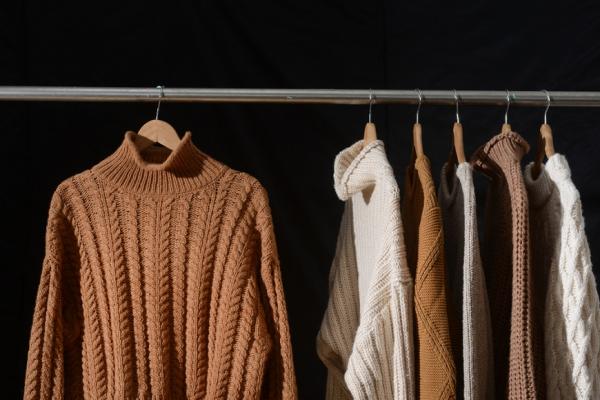 手機、電梯、衣服、扶手，冠狀病毒會殘留多久？8大日常接觸物的防禦之道 