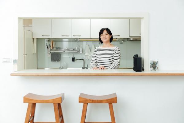 25萬預算，老公寓變身極簡美宅！主婦Nelly：最美的裝潢，是斷捨離後的清爽感