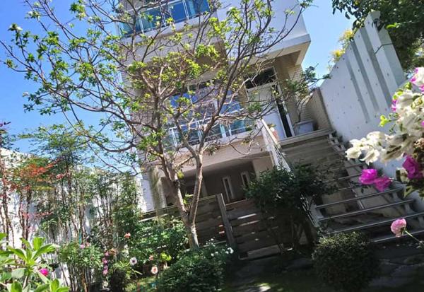 庭院種樹，在家就能賞櫻、看流蘇！自地自建屋主：如何在預算內蓋一棟自己喜歡的房子？