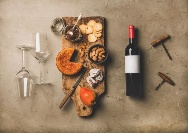 8成女性維生素D不足，易骨質疏鬆！醫師：這些食物不要吃，會讓骨質變差