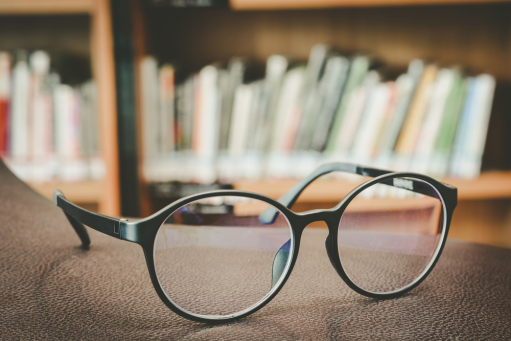 【潮熟日本專欄】老花眼睛都不老花了，還怕什麼哩？