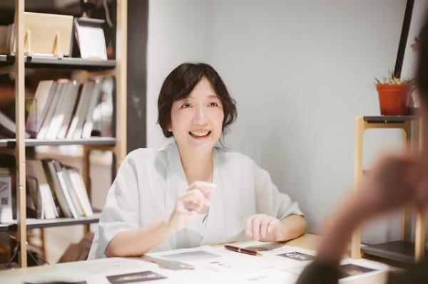 常痠痛，疲累又難入睡？跟著蔡璧名練「蠻腰功」消腹部贅肉，放鬆髂腰肌與橫膈膜