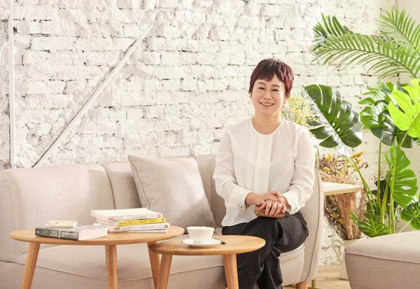 理財作家十方：先生46歲被迫提早退休，如何建立被動收入、走過為金錢焦慮的黑暗期？