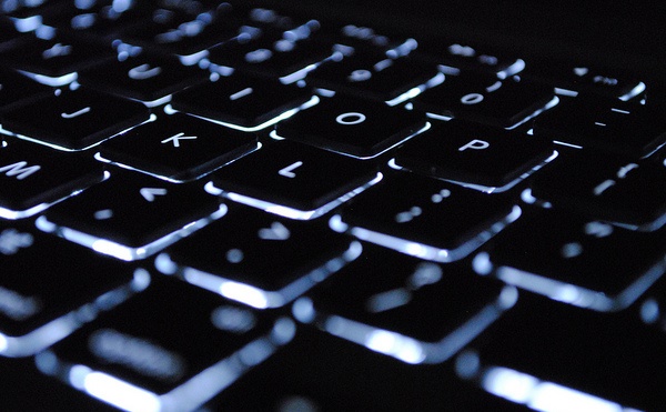 為什麼要和電腦比下棋？