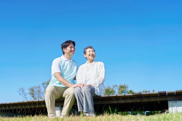 相愛容易相處難，為何與家人相處易有情緒？年長者想與家人保持良好關係，其實「健康」是第一要務